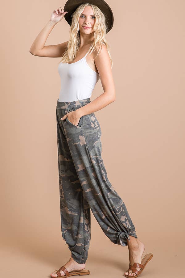 Camo Print Split Side Ankle Tie Pants