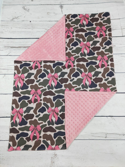 Wild & Cozy Camo Bow Blanket