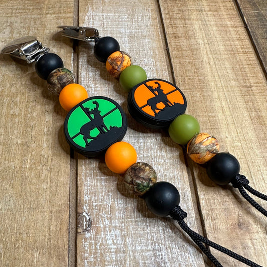 WS Big Buck Pacifier Clip: Green