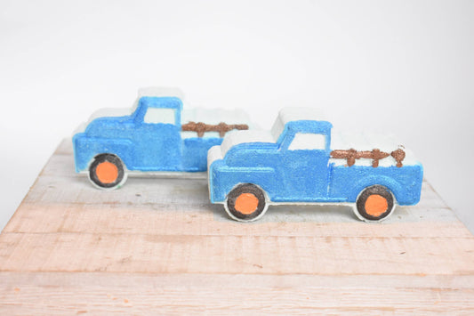 Truck Bath Bomb with coin surprise inside